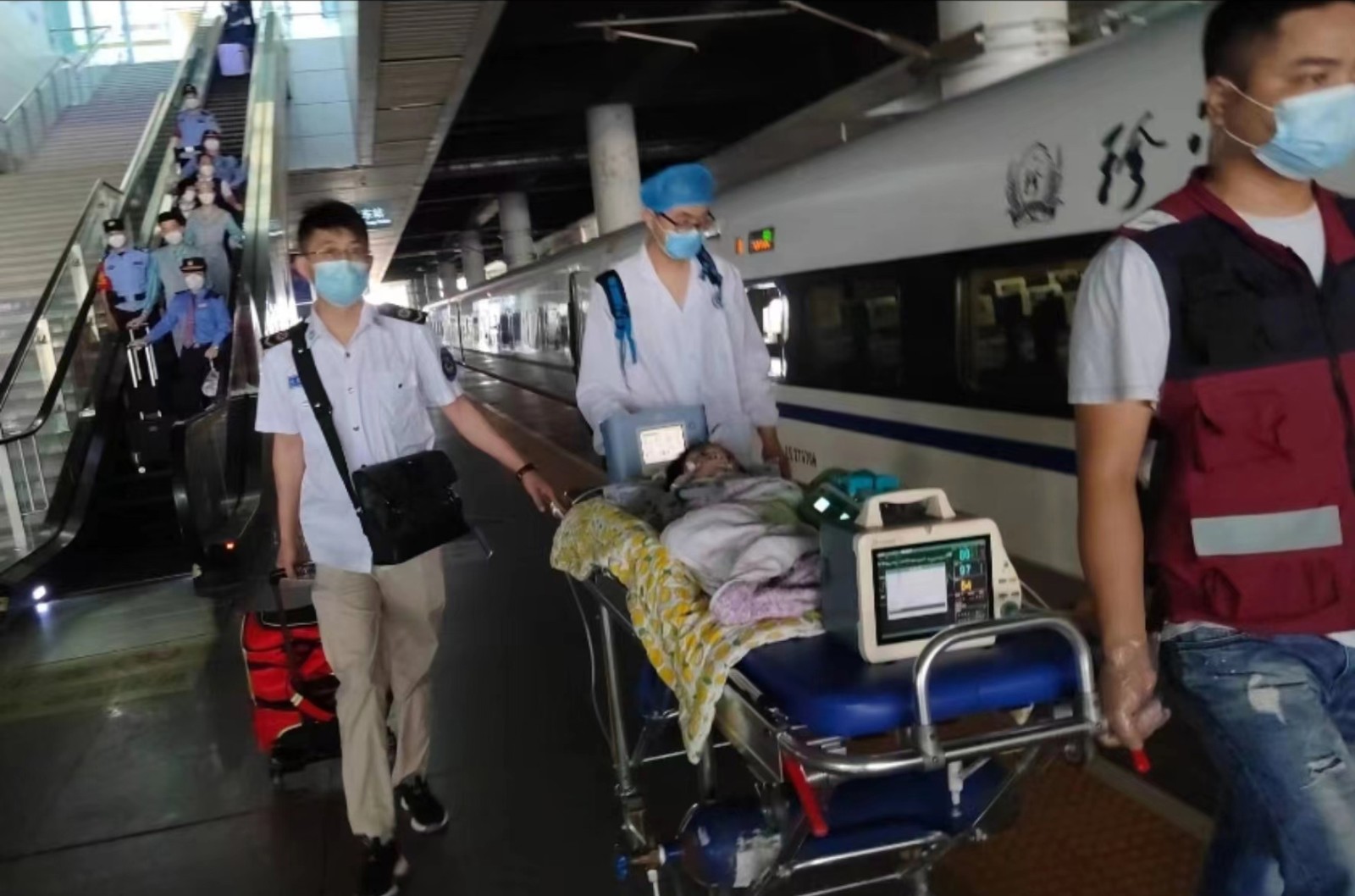 淮滨县高铁转运公司